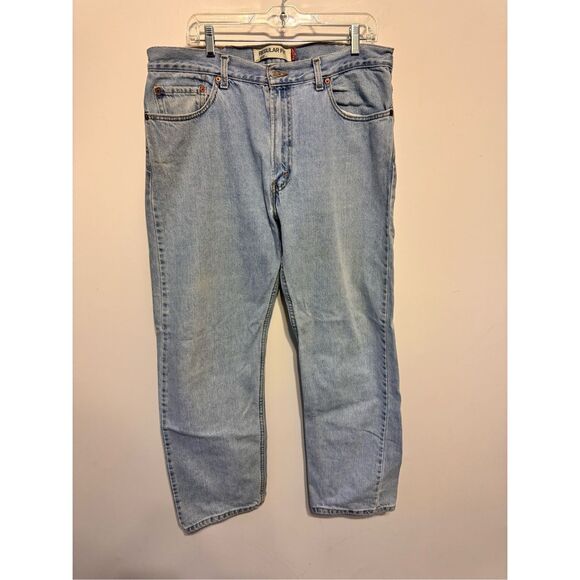 Levi’s 505 Men’s 38x32 Regular Fit Light Wash Blue Denim Jeans - Picture 1 of 8